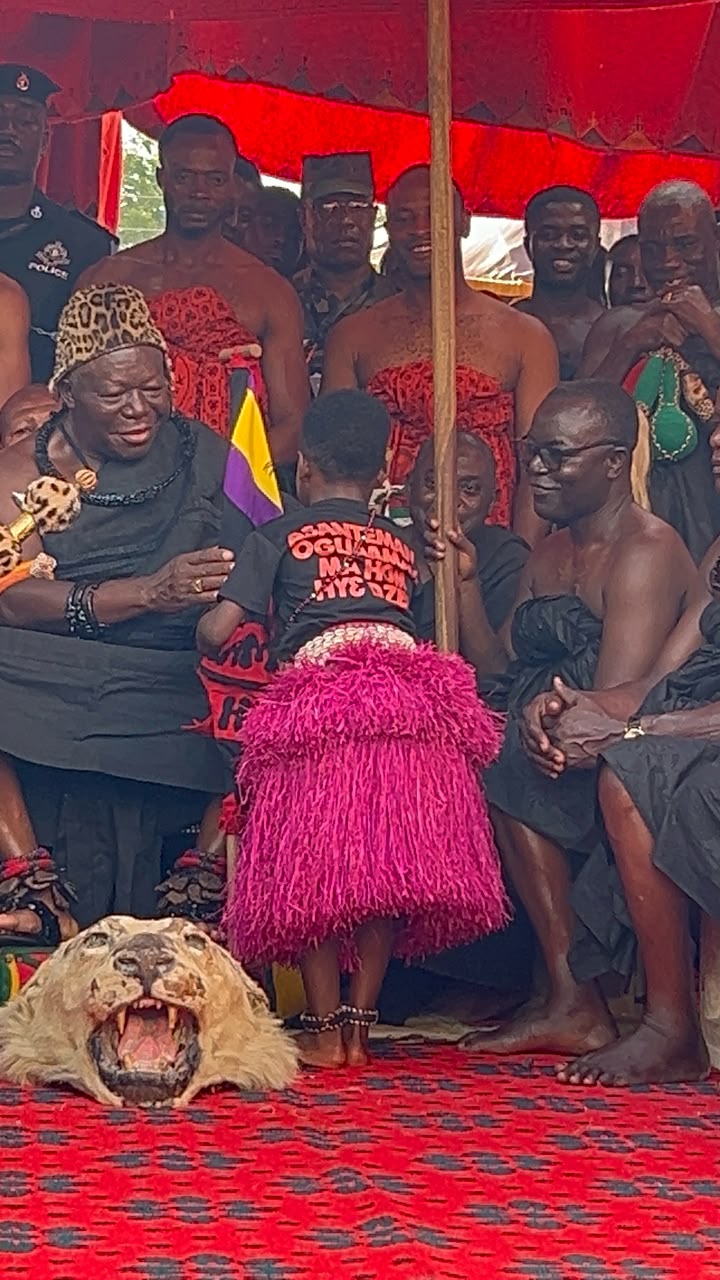 Chief Justice receiving blessing from a paramount chief